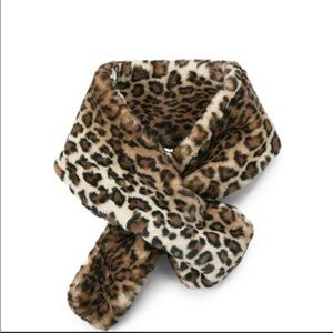 Cabi Bundle Up faux fur scarf/stole
